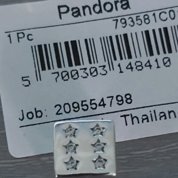 Authentic PANDORA Sterling Silver Lucky Dice Charm 793581C01 - Picture 6 of 10